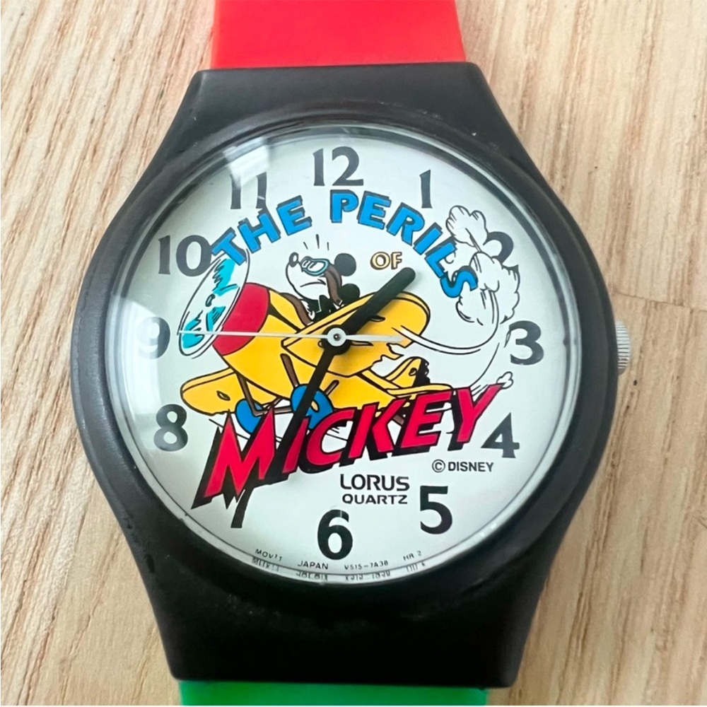 Rare Vintage Lorus Disney the perils of Mickey Mouse watch NEW BATTERY